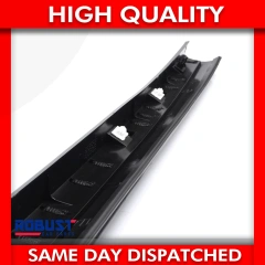 Наружная ЛЕВАЯ облицовка ветрового стекла  Ford Transit 2006-